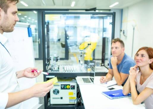 Robotik Weiterbildung mit Bildungsgutschein Robotik Weiterbildung mit Bildungsgutschein